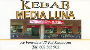 Kebab Media Luna